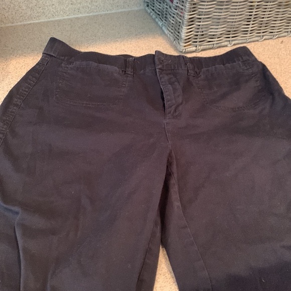 Black cotton walking shorts 11” length Belk brand - Picture 3 of 7